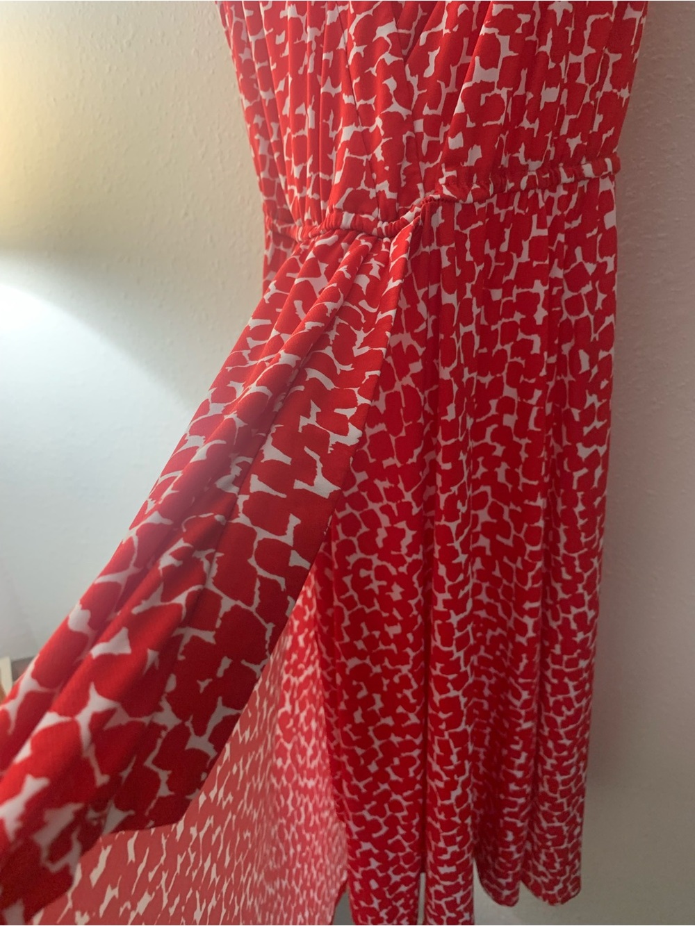 BCBGMaxAzria Red and White Sleeveless Wrap Midi Dress - Picture 3 of 8